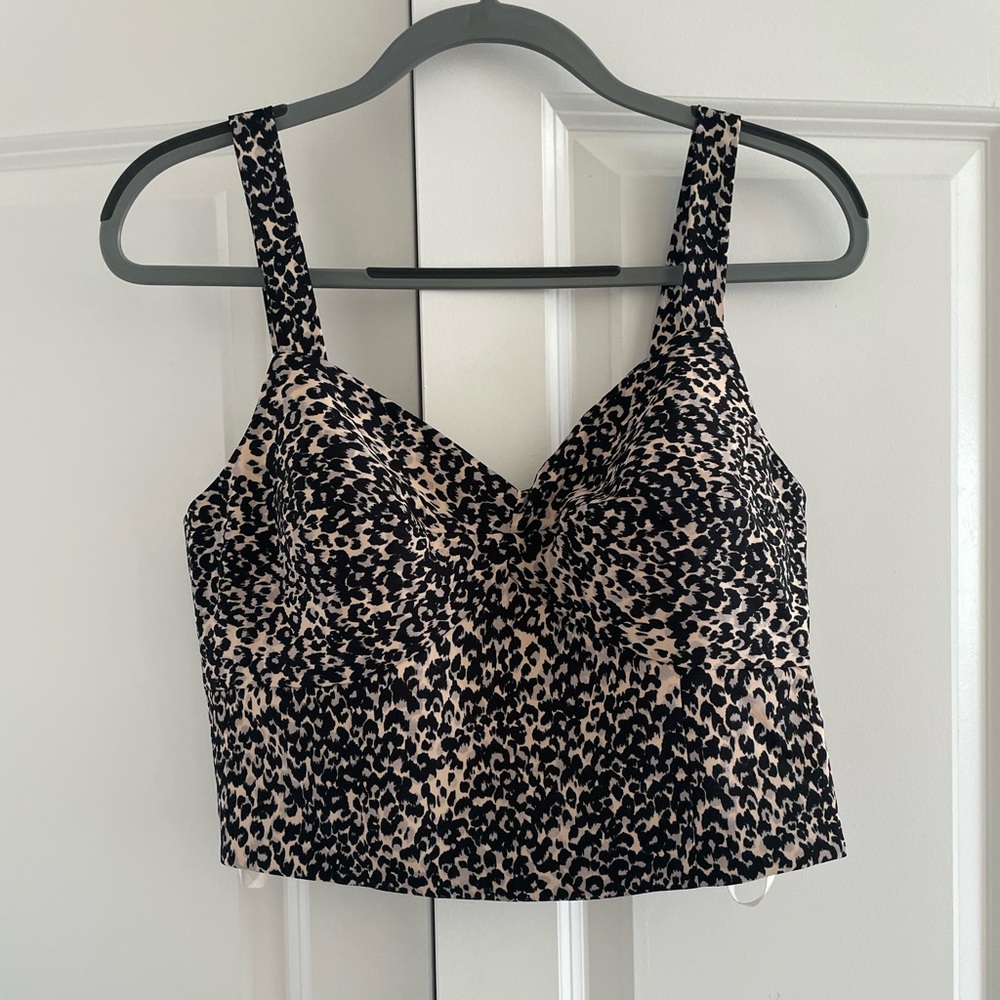 BCBG Max Azria Cropped Leopard Print Women's Top